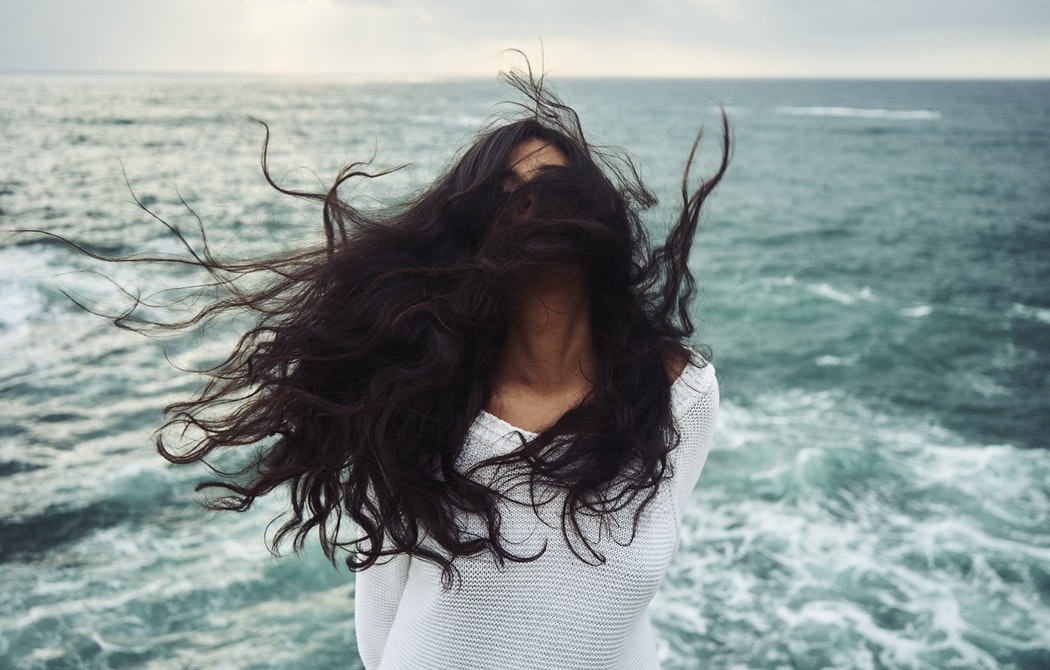 3 Essential Oils For Beautiful Hair
