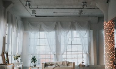 Planning a Romantic Wedding Proposal on Christmas Day