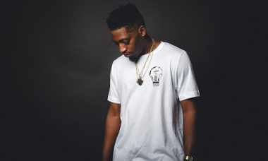 Styling Graphic Tees